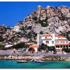 https://hotel-nido-daquila.in-sardinia.net