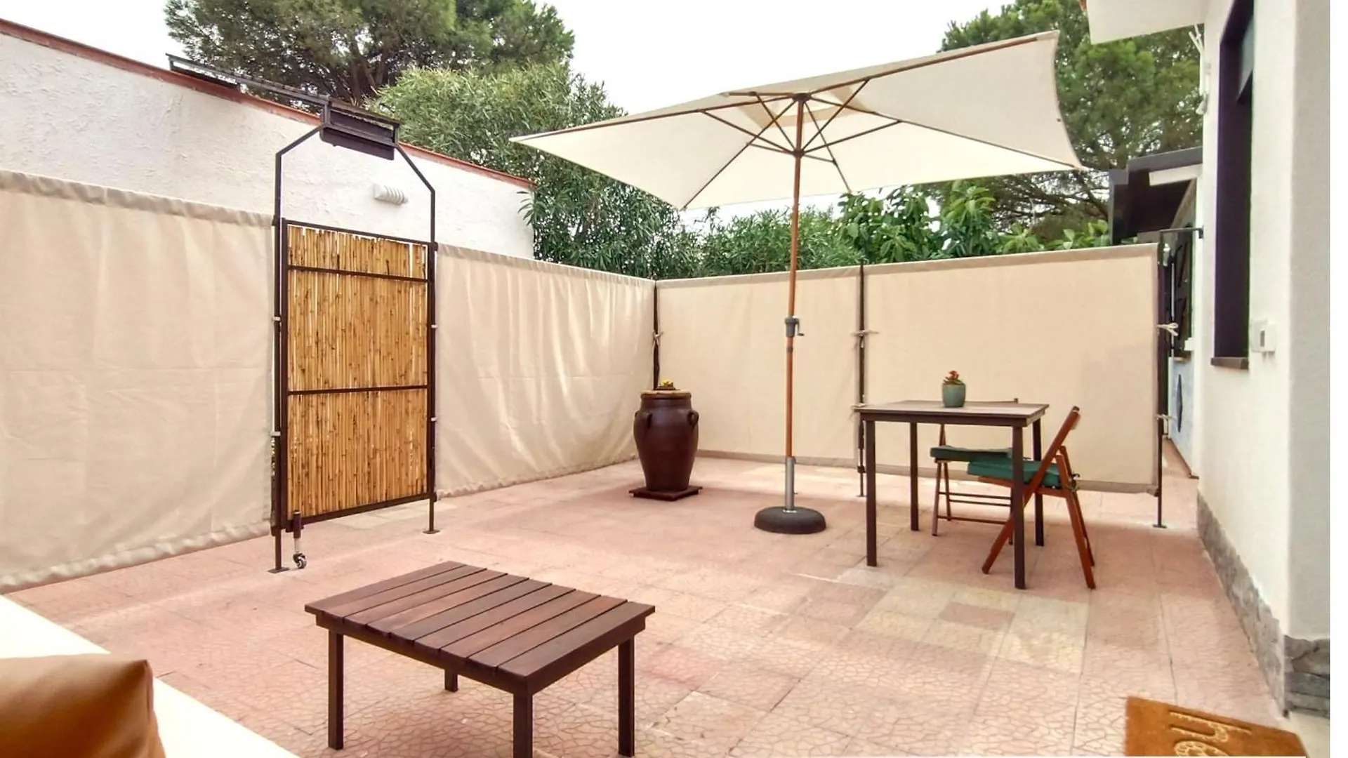 Domus Amelio - Country Rooms Cinisi Italie